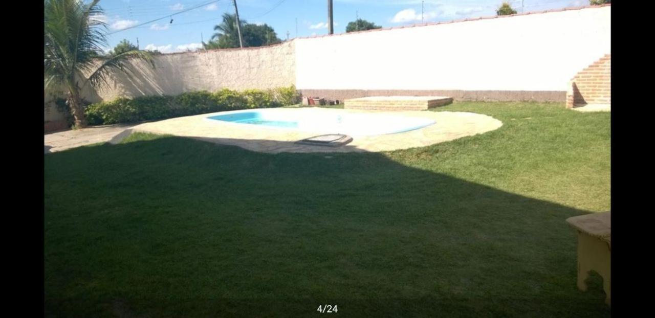 Otima Casa Caldas Novas 2 Km Do Centro Para Ate 14 Pesssoas Com Piscina Aquecida, Churrrasqueira, Wifi Kültér fotó